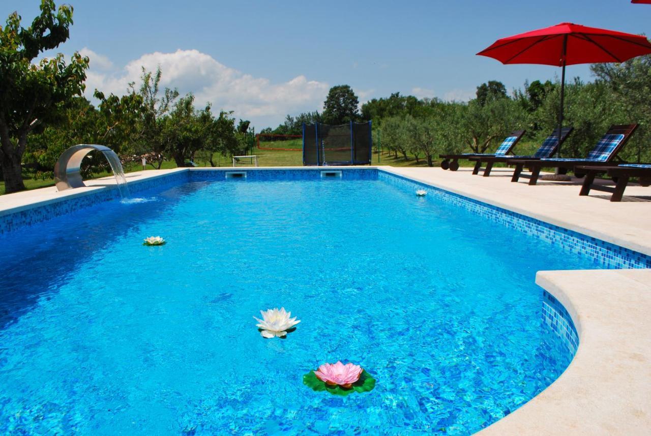 Villa Dorina Barban Extérieur photo