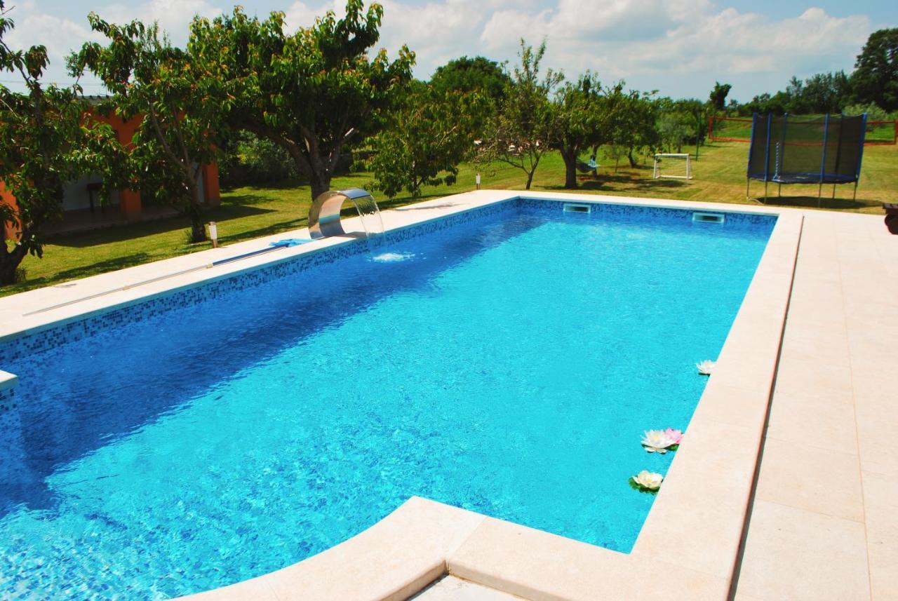 Villa Dorina Barban Extérieur photo