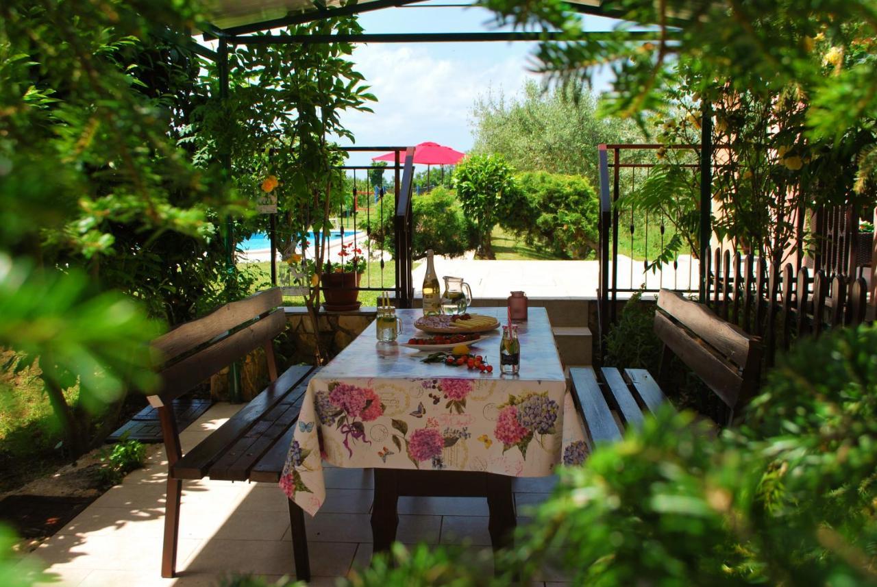 Villa Dorina Barban Extérieur photo