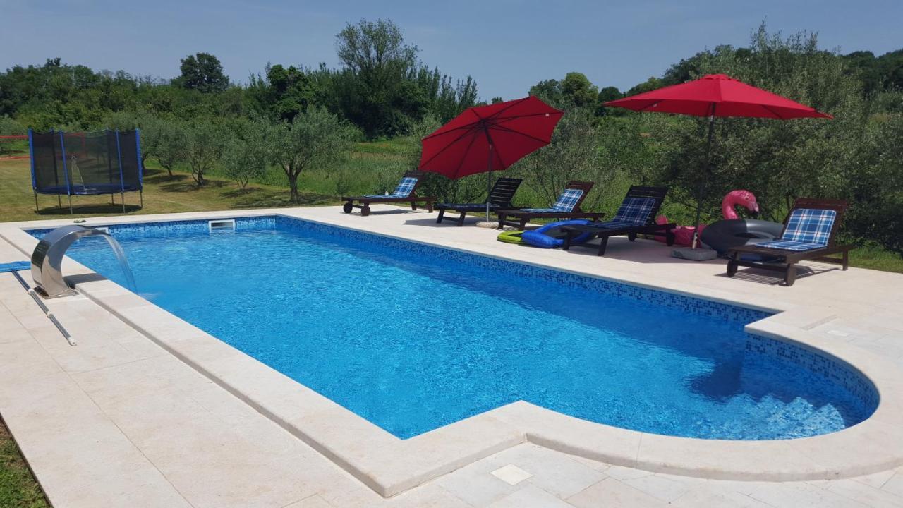 Villa Dorina Barban Extérieur photo