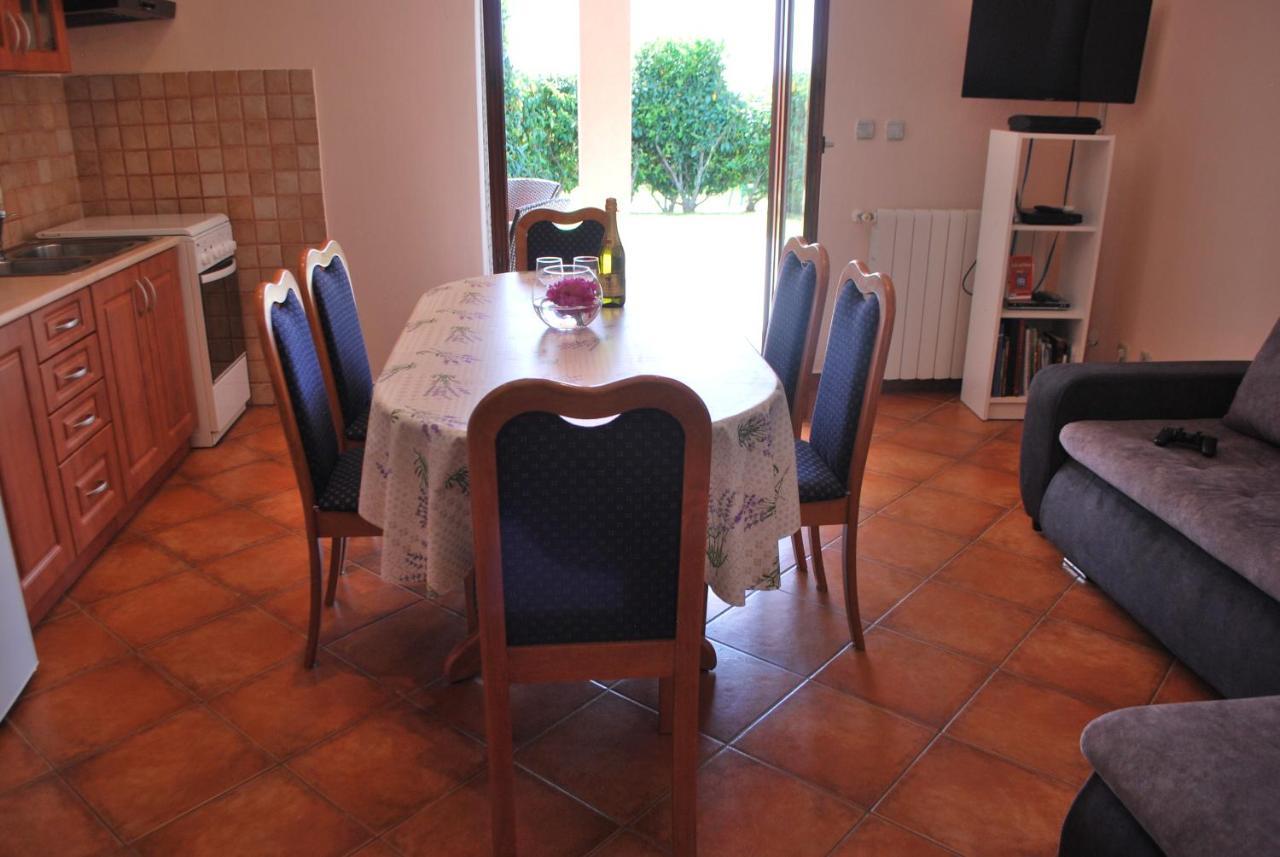 Villa Dorina Barban Extérieur photo